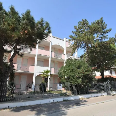 Doria Uno By Interhome Apartamento *
