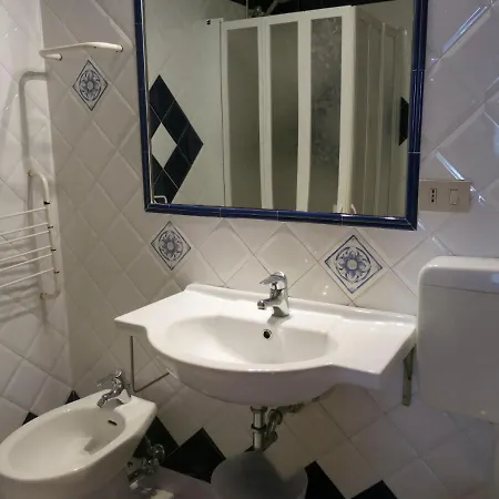 Doria Uno By Interhome Apartamento