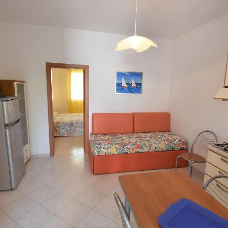 Apartamento Doria Uno By Interhome