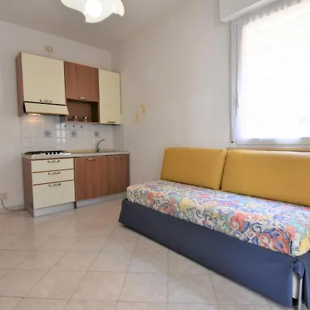 Doria Uno By Interhome Apartamento