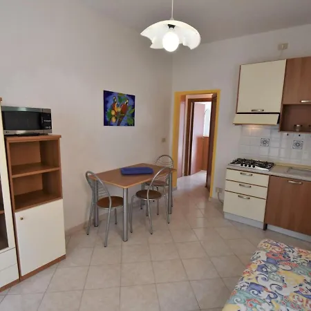 Doria Uno By Interhome Apartamento *